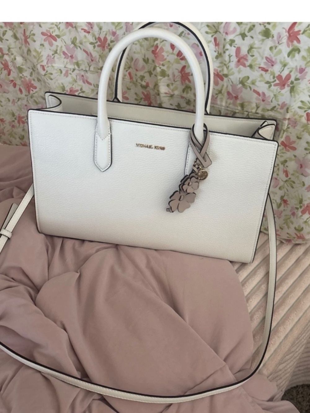 Michael Kors, white leather, large charm handbag new with tags